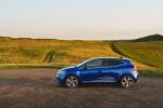 Renault Clio R.S. Line 2019 года (UK)